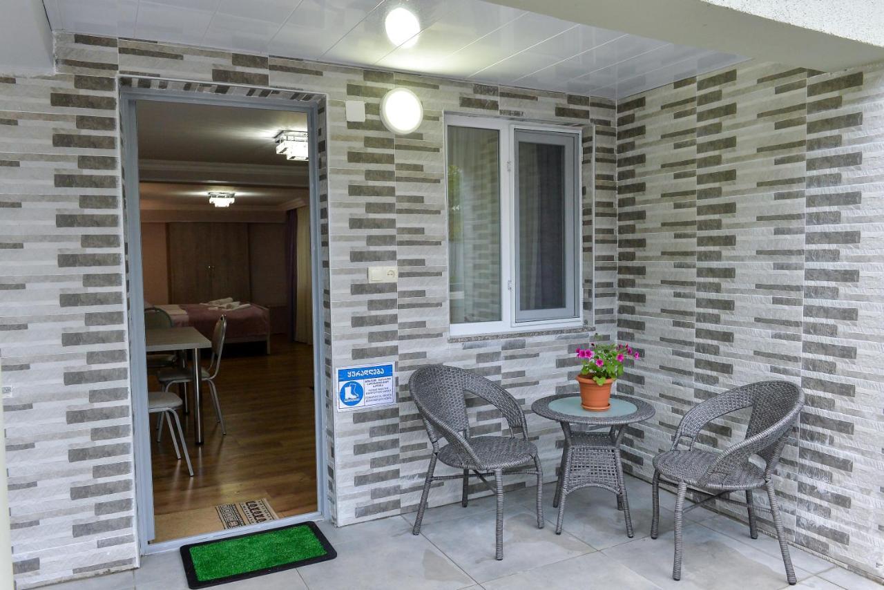 Cozy House Hotel Kutaisi Exterior photo